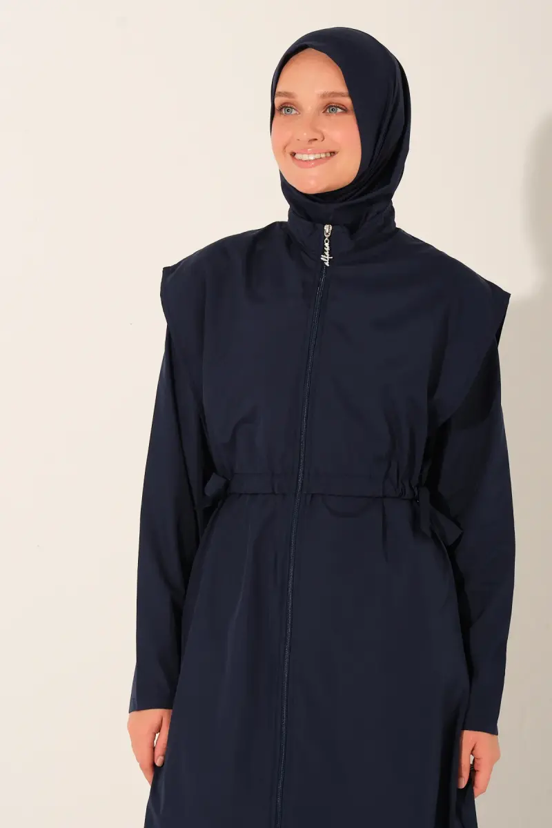 Yanlardan Bağlamalı Uzun Tam Kapalı Tesettür Mayo 26541-26 Lacivert - 5