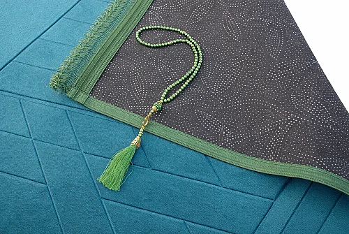 Yumuşak Kadife Dokulu Mihrap Desenli Peluş Seccade Yeşil - 3